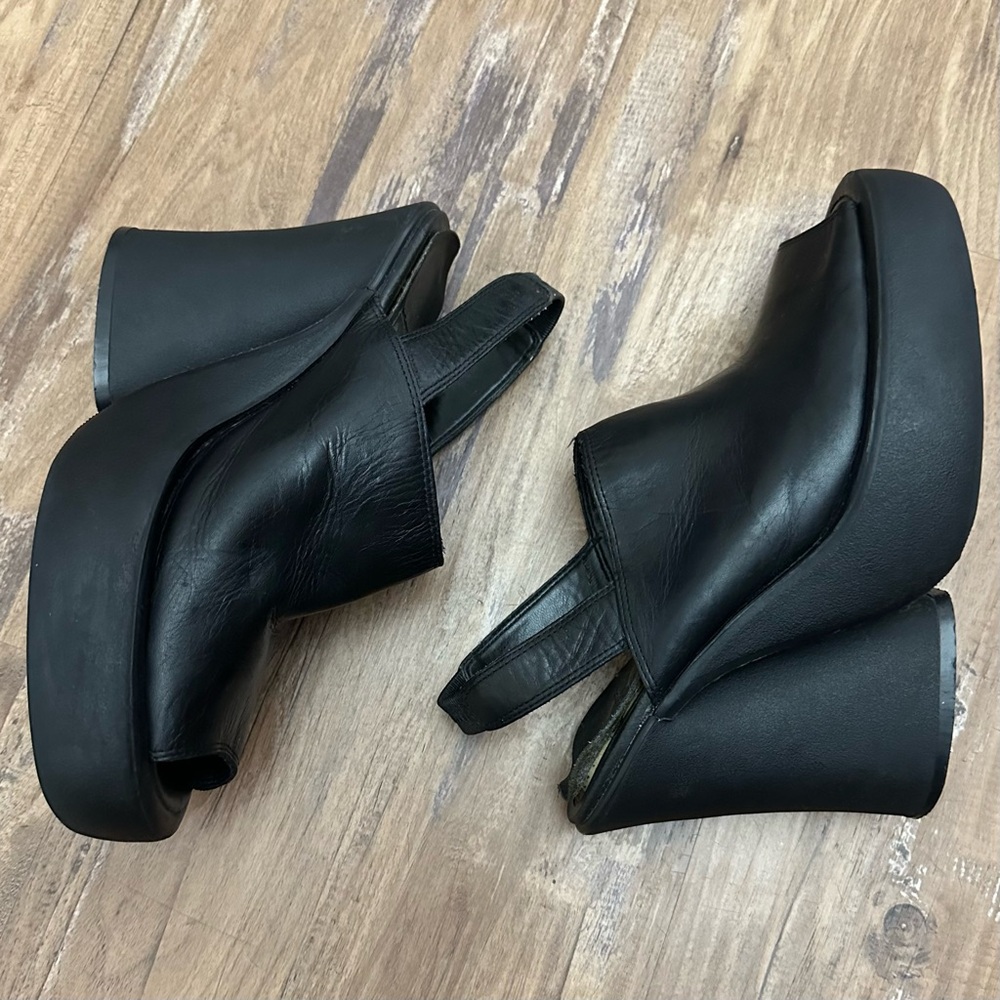 VTG 90s Black Genuine Leather Funky Platform Chunky Peep-toe Sling Back Heels